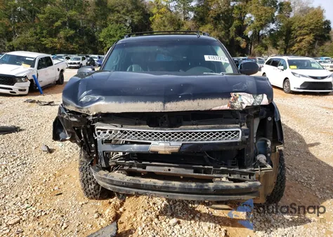2010 Chevrolet Avalanche Lt z USA, uszkodzony, nr VIN 3GNVKFE00AG292958